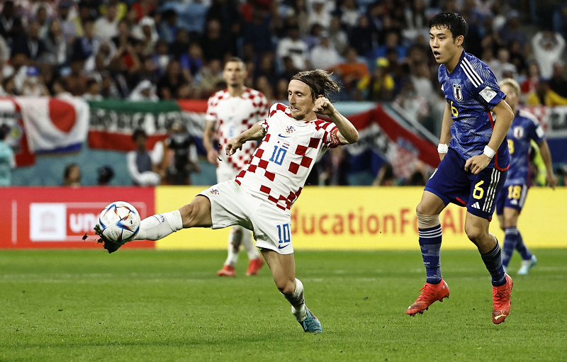 Modric: "Tôi đã hoàn toàn lạc trôi theo cảm giác phấn khích khi Ramos lập công" - 1