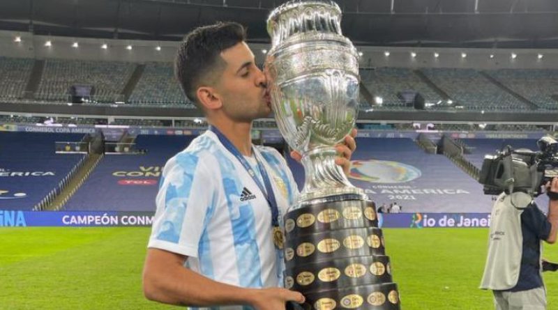 Cầu thủ bóng đá Cuti Romero: Chân Dung Trung Vệ Xuất Sắc Của Argentina